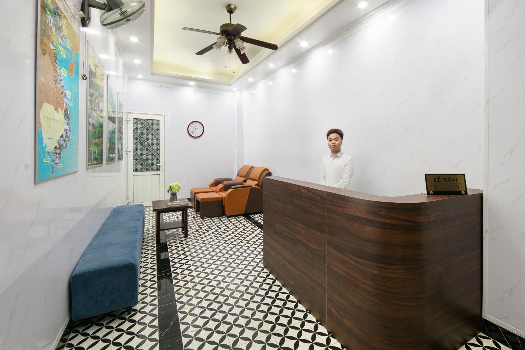 The La Renta Hotel & Spa Hanoi Exterior photo
